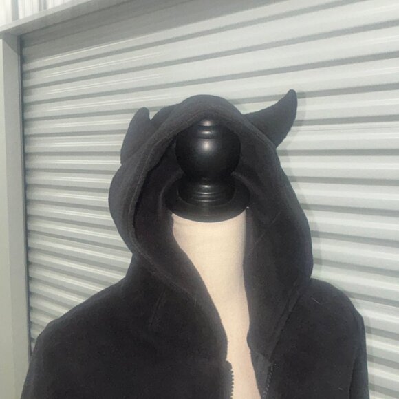 Emily the Strange Hooded Fleece Jacket โ Black S/M - Picture 3 of 5